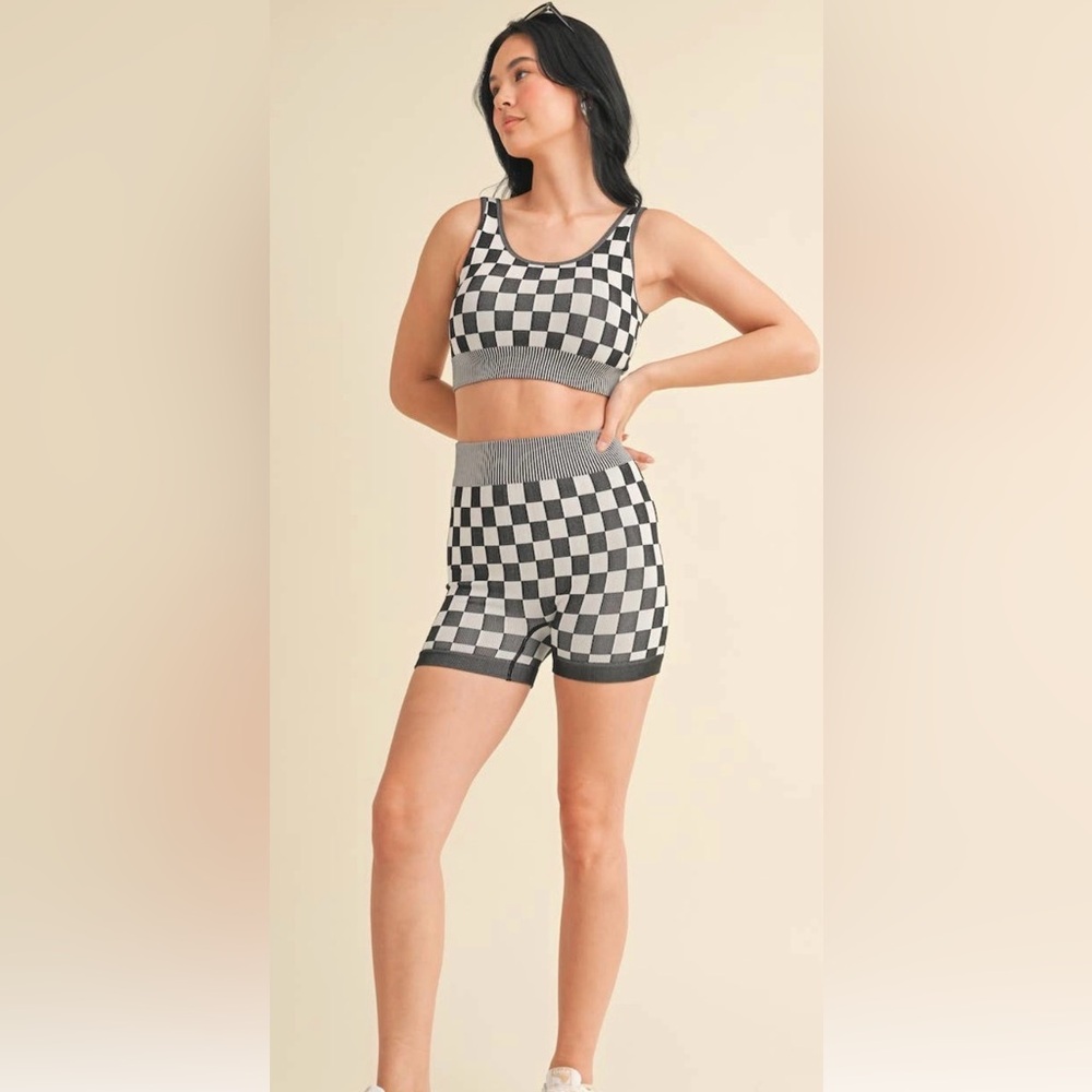 NWOT Checkmate Checkered Crop Two Piece Set black and white size S/M